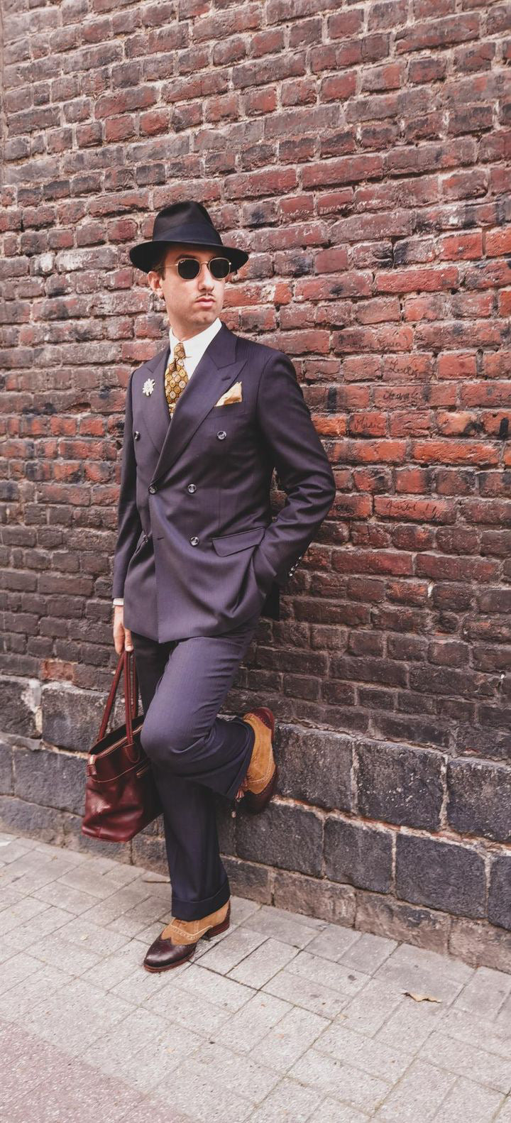 Brow suede leather oxford