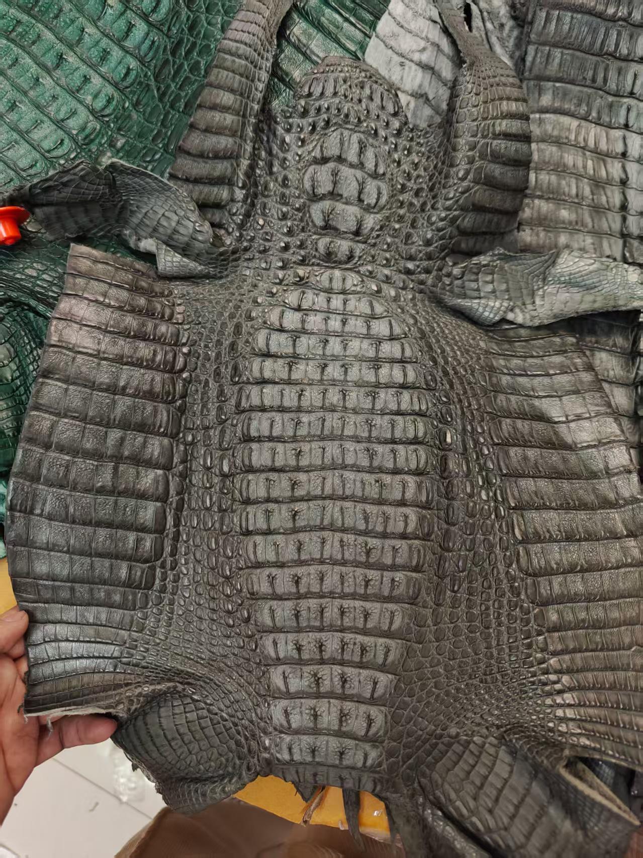 Blue crocodile skin mule