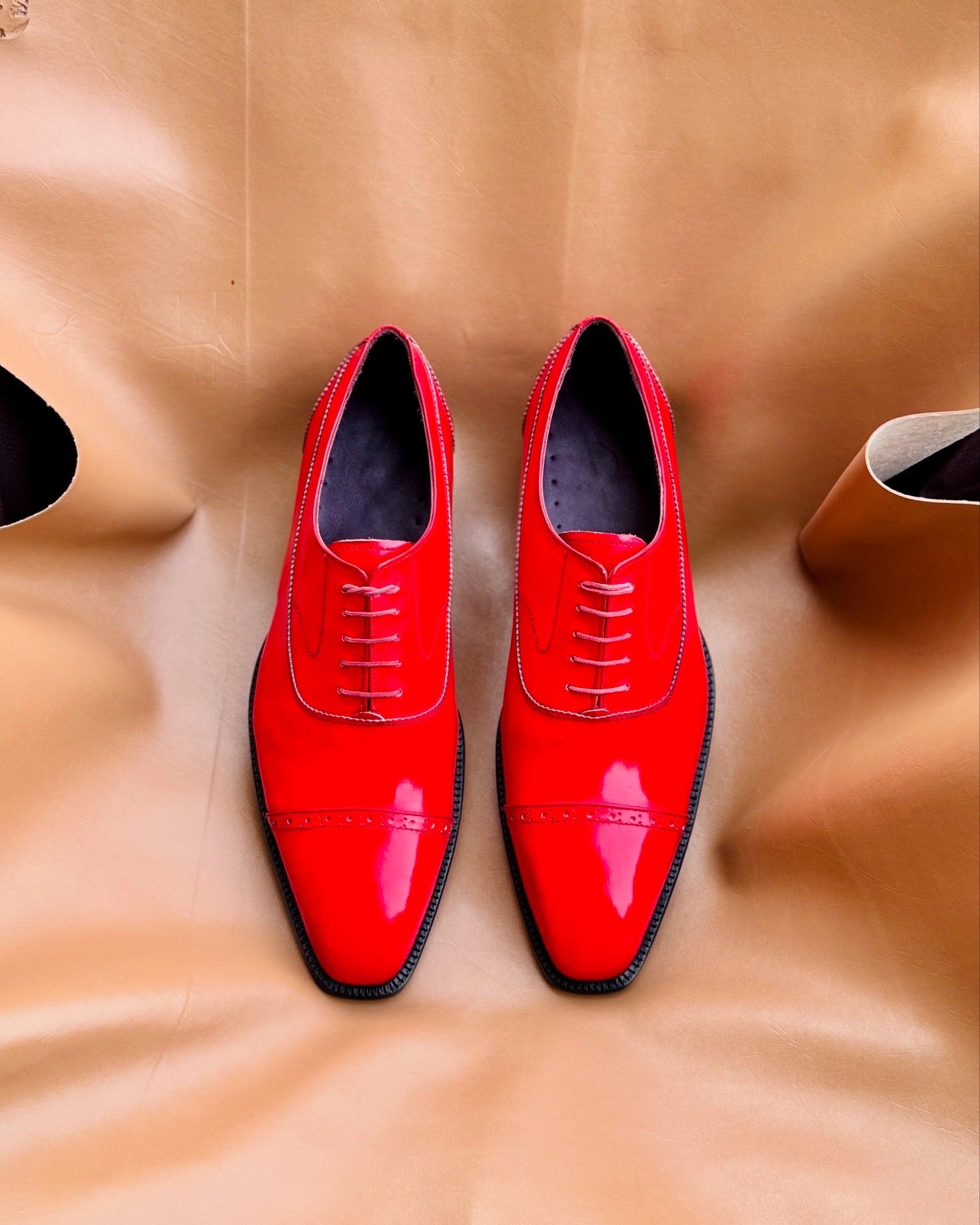 Red oxford