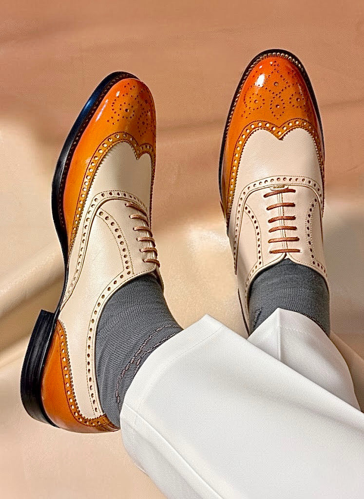 Tan&white wingtip oxford
