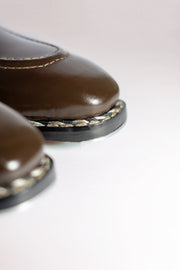brown norwegian stitch derby shoes with split toe apron, handmade