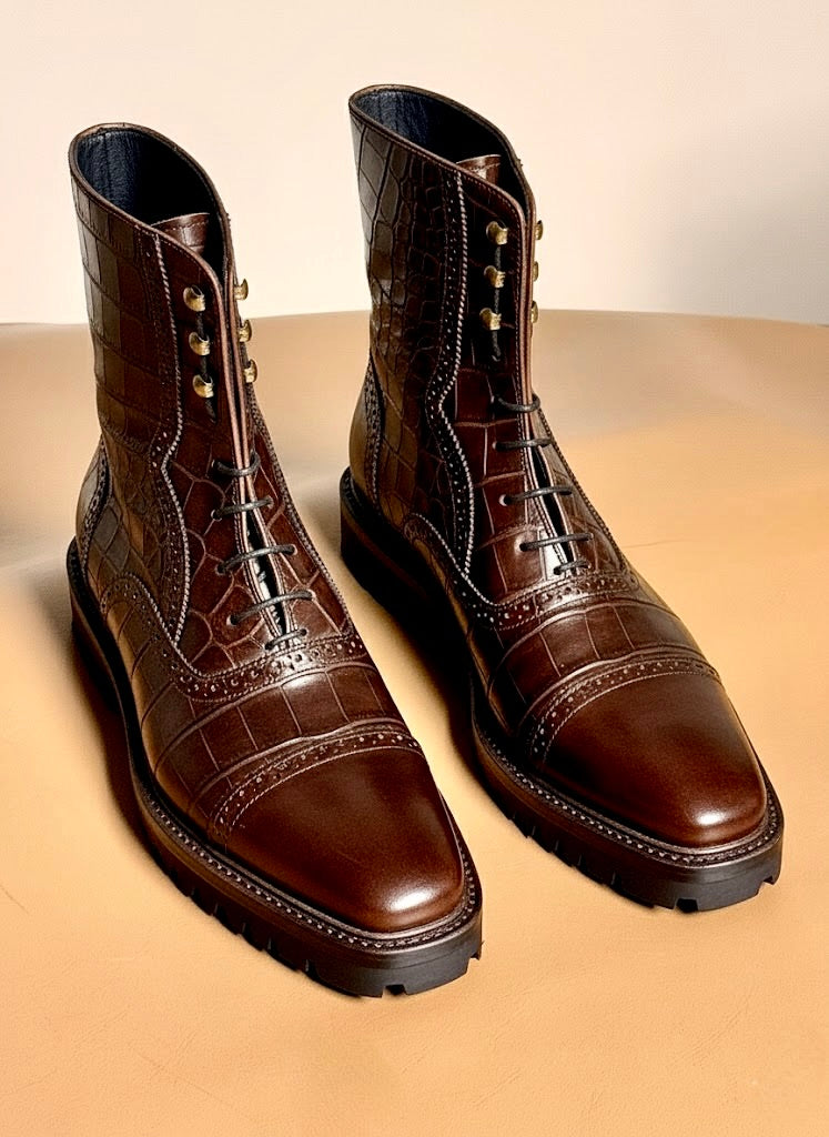 Dark brown Norwegian stitch boots