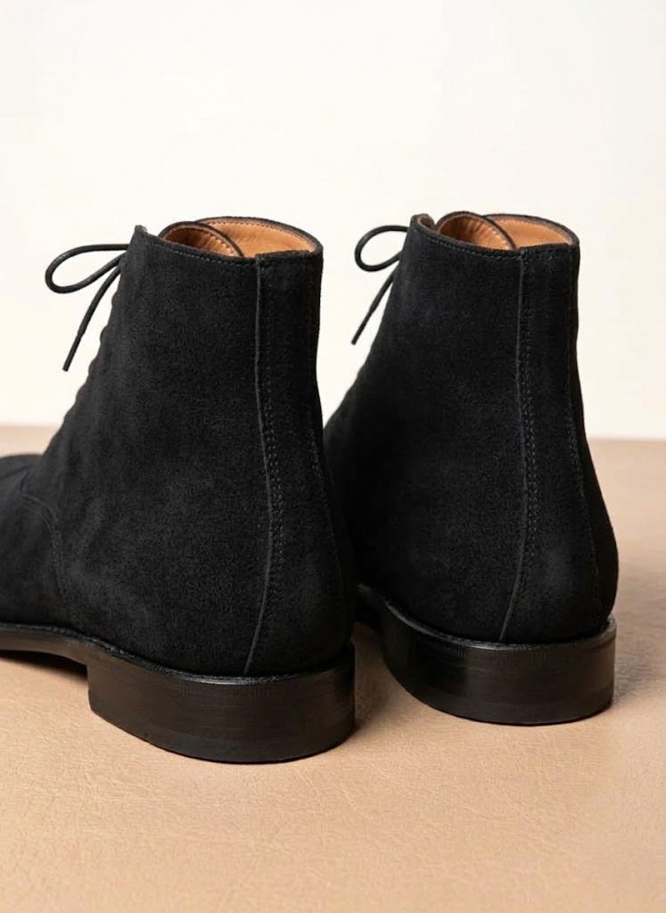 Suede chukka boots