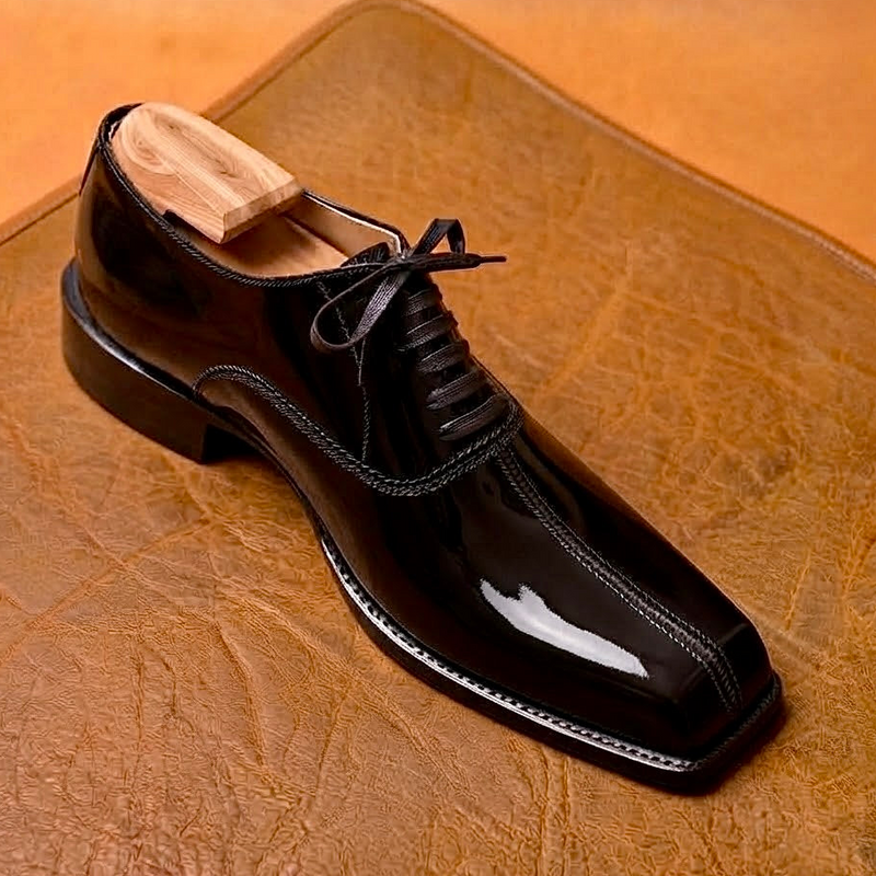 The Sovereign Square-Toe Oxford