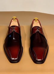 Stitched toe derby