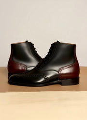 Black&red wingtip boots