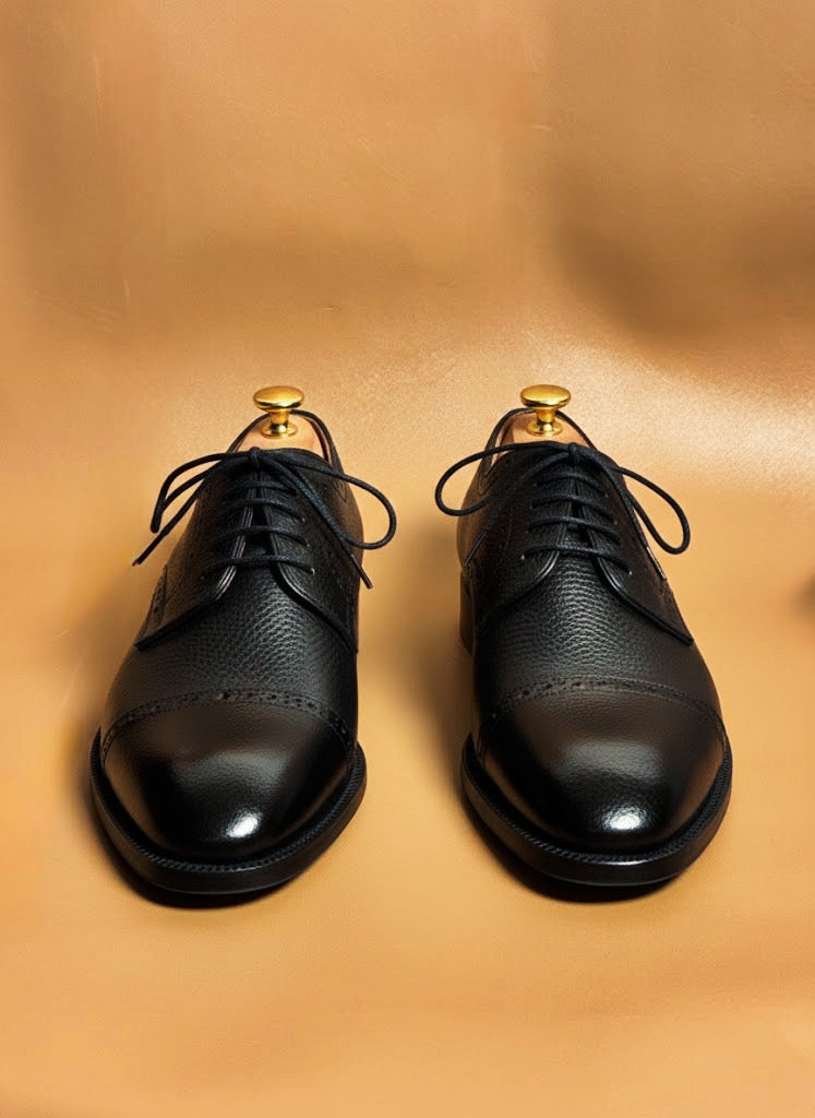 Black grain leather derby