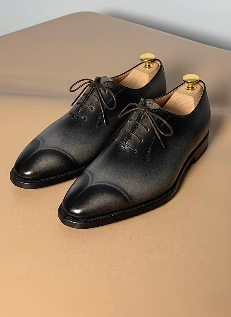Smoked gray sculpted toe oxford