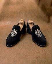 Suede Leather Embroidery Loafers