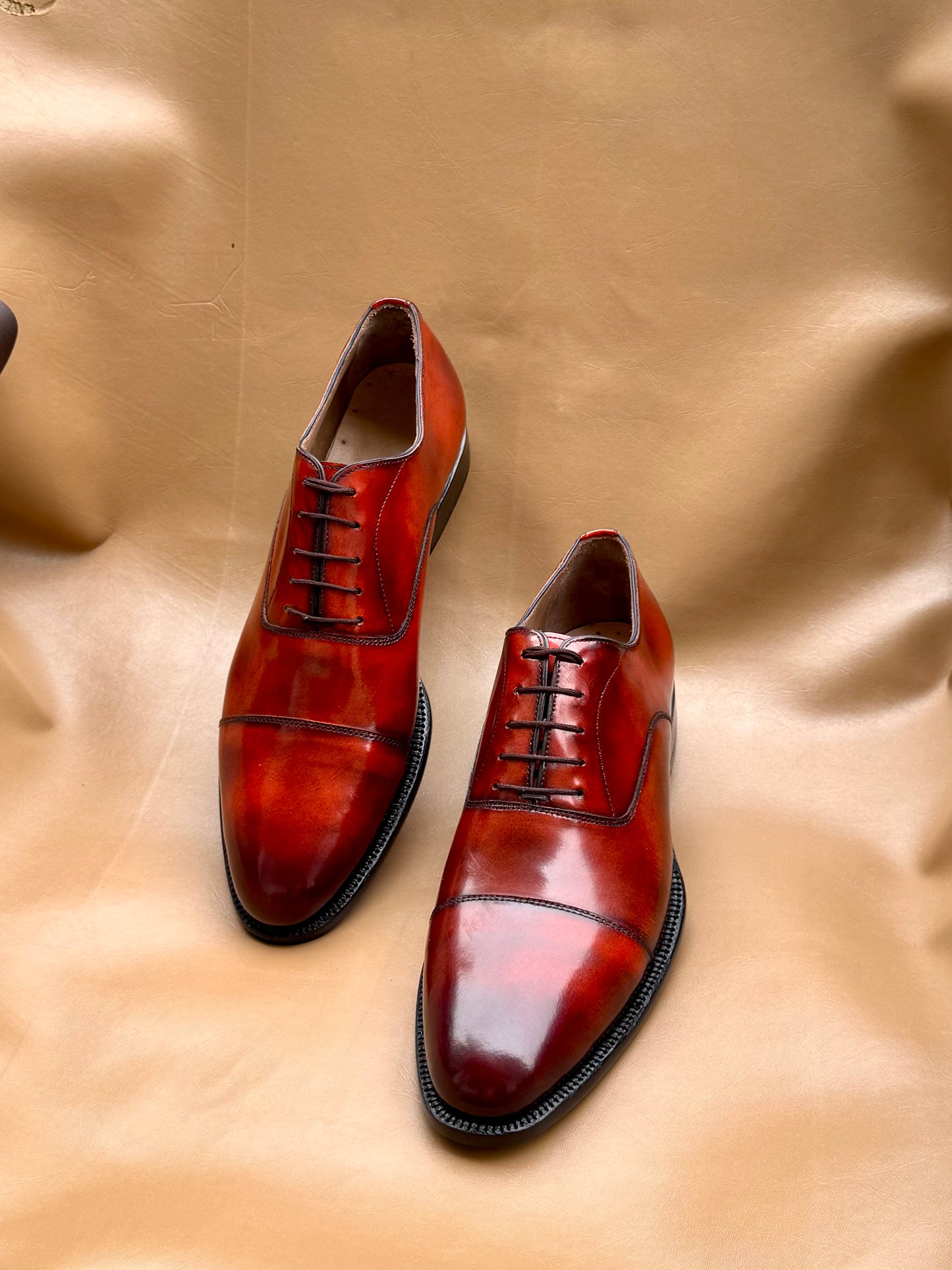 Brow patina oxford