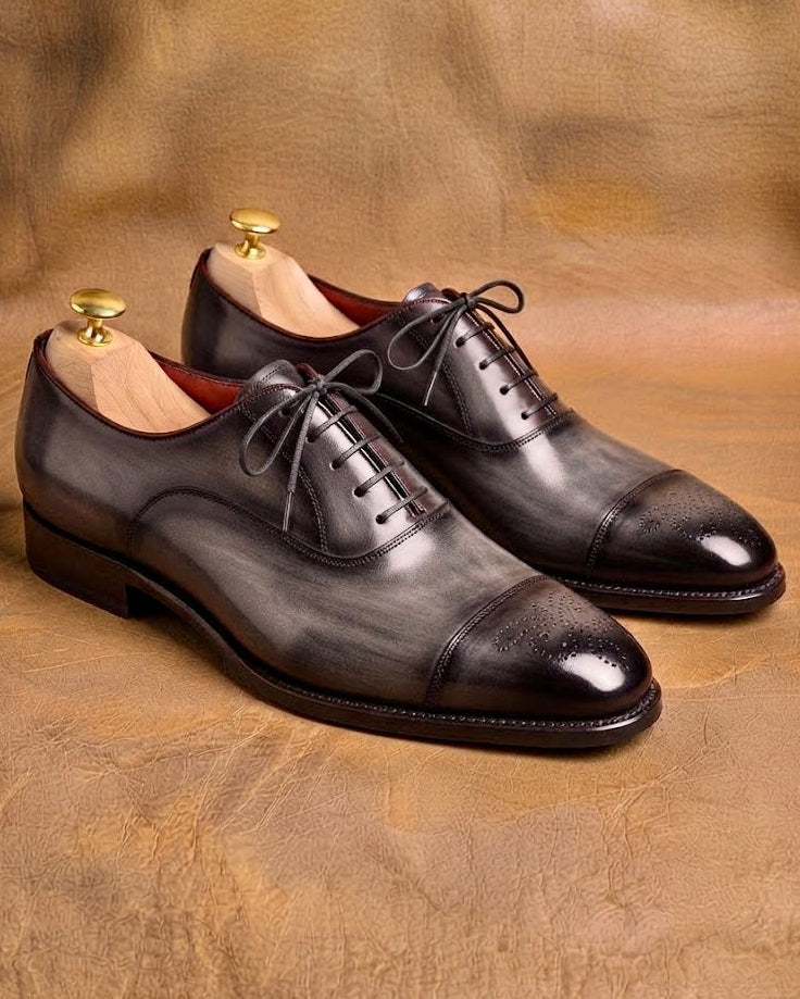 Smoked gray oxford
