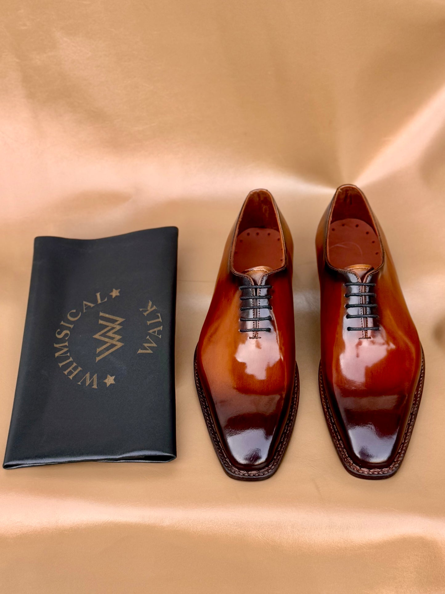 Brown patina whole-cut oxford