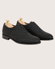 Black stingray wingtip oxford