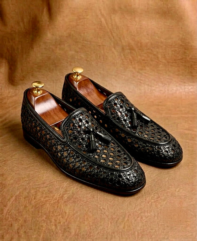 Black Intrecciato tassel loafers