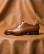 Tan chiselled Toe Oxford