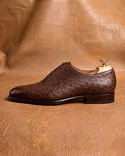 Heel of ostrich wholecut oxford showing the single hidden back seam