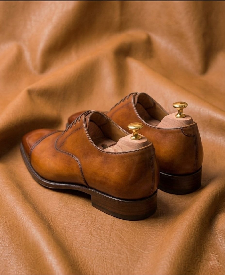 Tan chiselled Toe Oxford