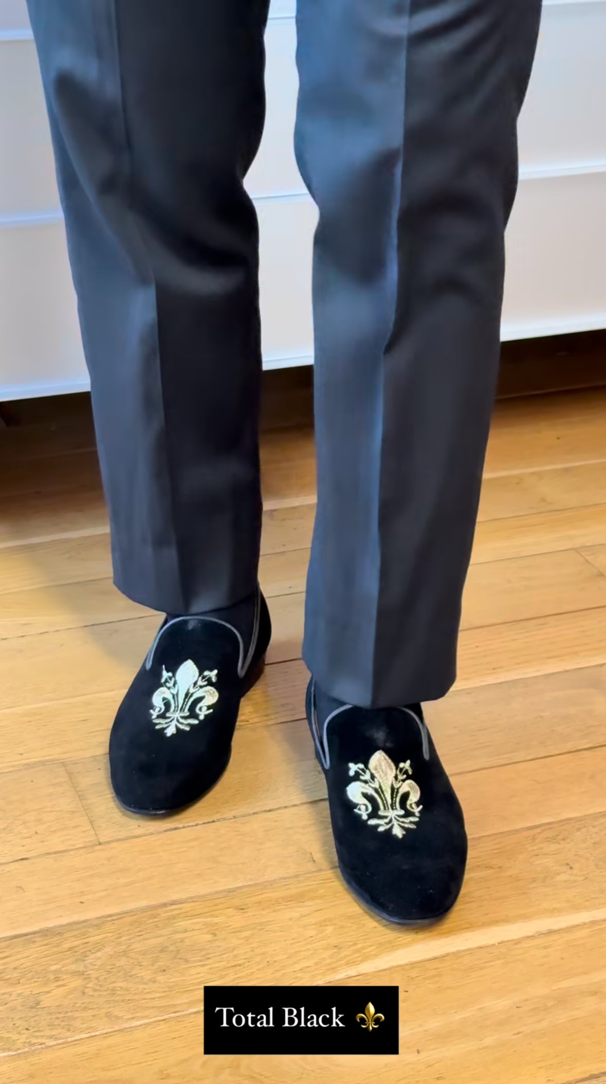 Suede Leather Embroidery Loafers