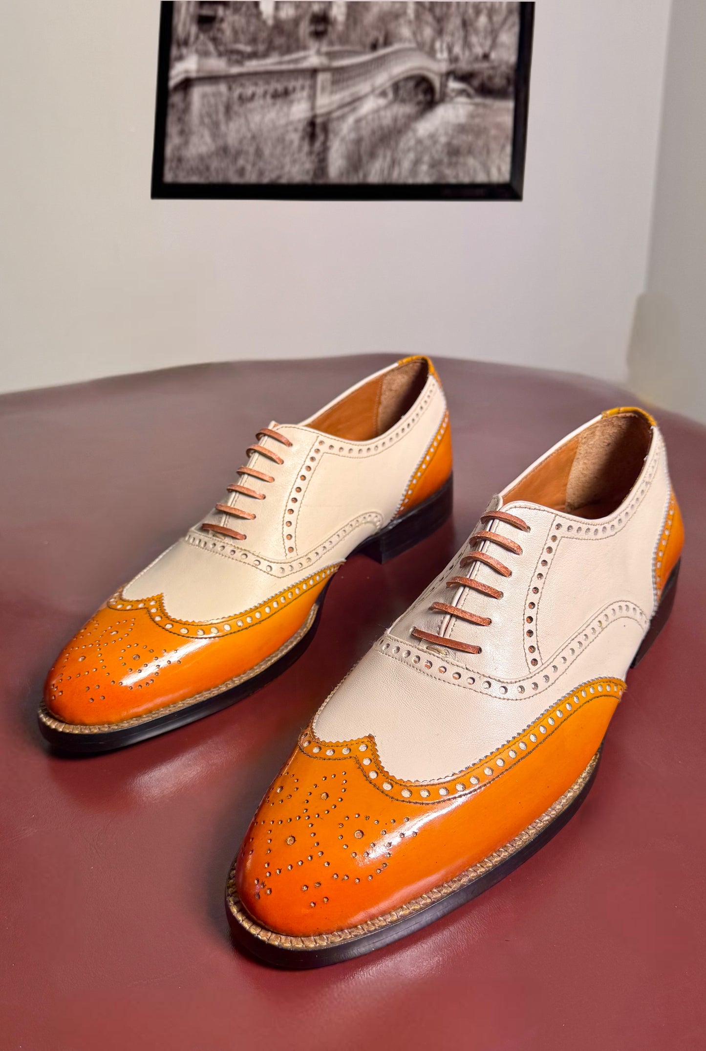Tan&white wingtip oxford