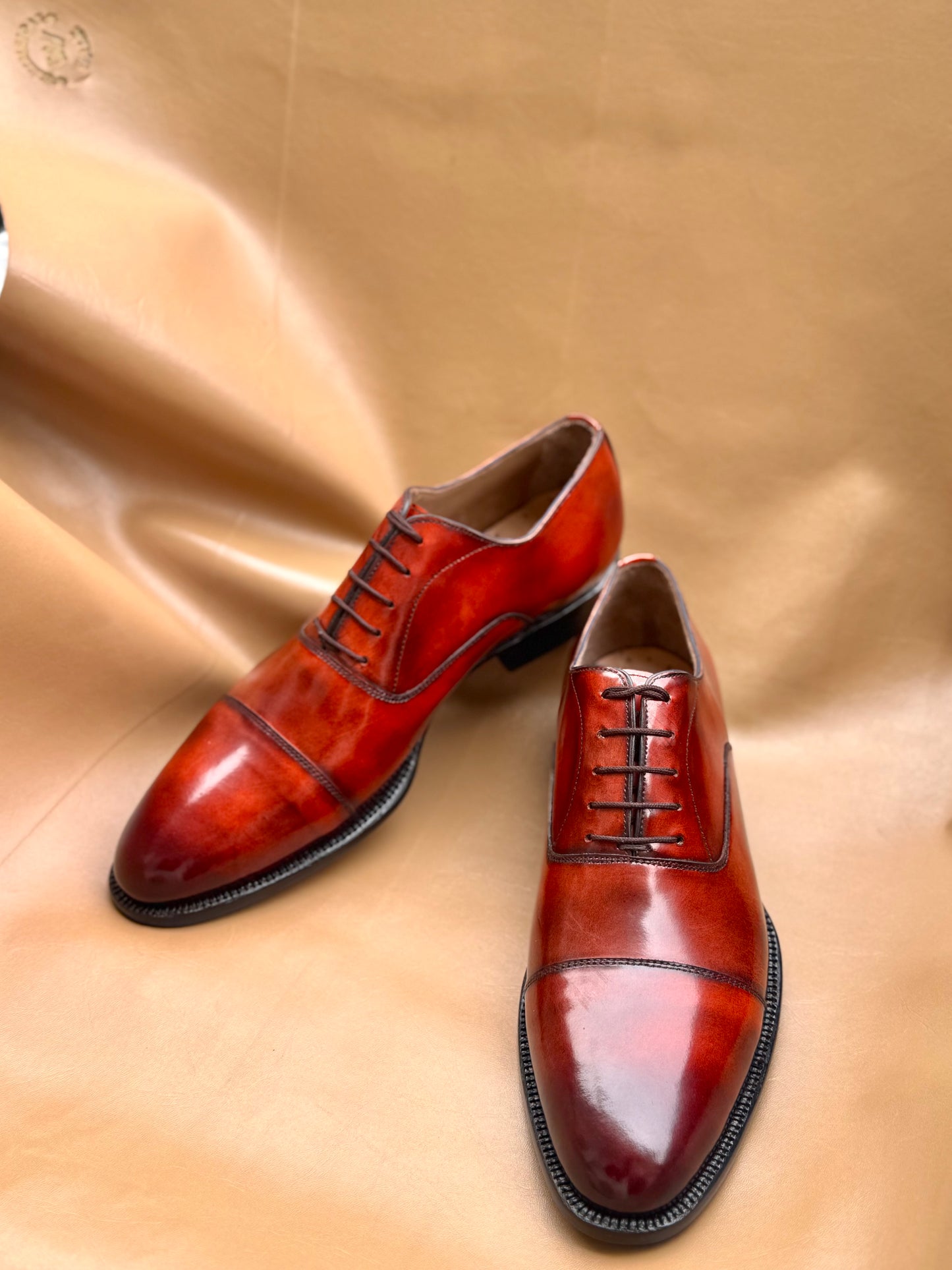 Brow patina oxford