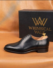 Black whole-cut oxford