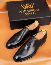Black whole-cut oxford