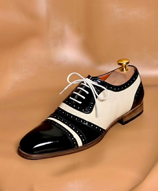 Black&white oxford