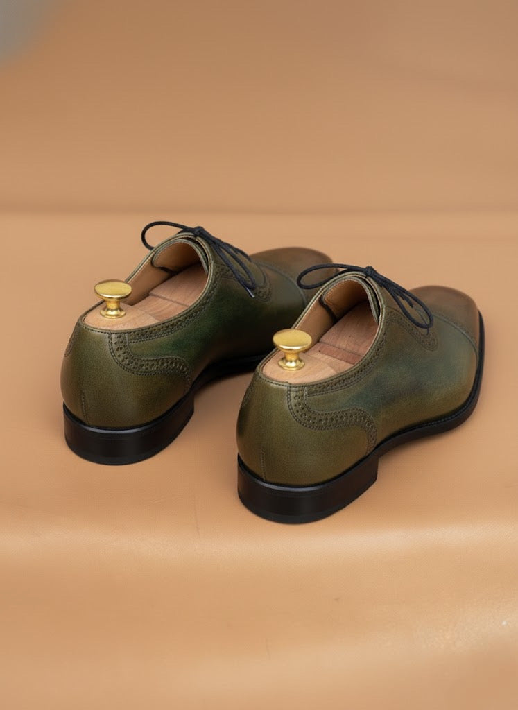 Green and brown patina oxford