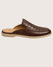 Brown crocodile mule