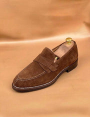 The Butterfly — Men's Brown Suede Penny Loafers
