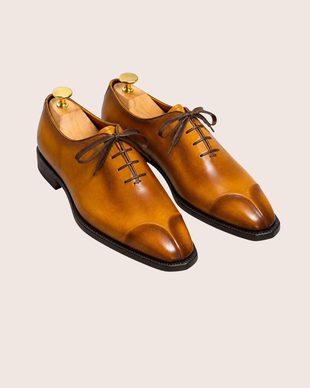 Burnished Cognac sculpted toe oxford with belt