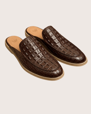 Brown crocodile mule