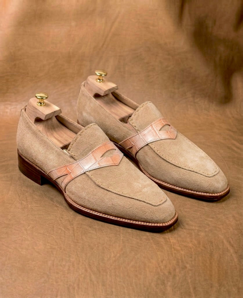 Two-Tone Tassel Loafers for Men