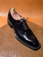 Black triple welt wholecut oxford