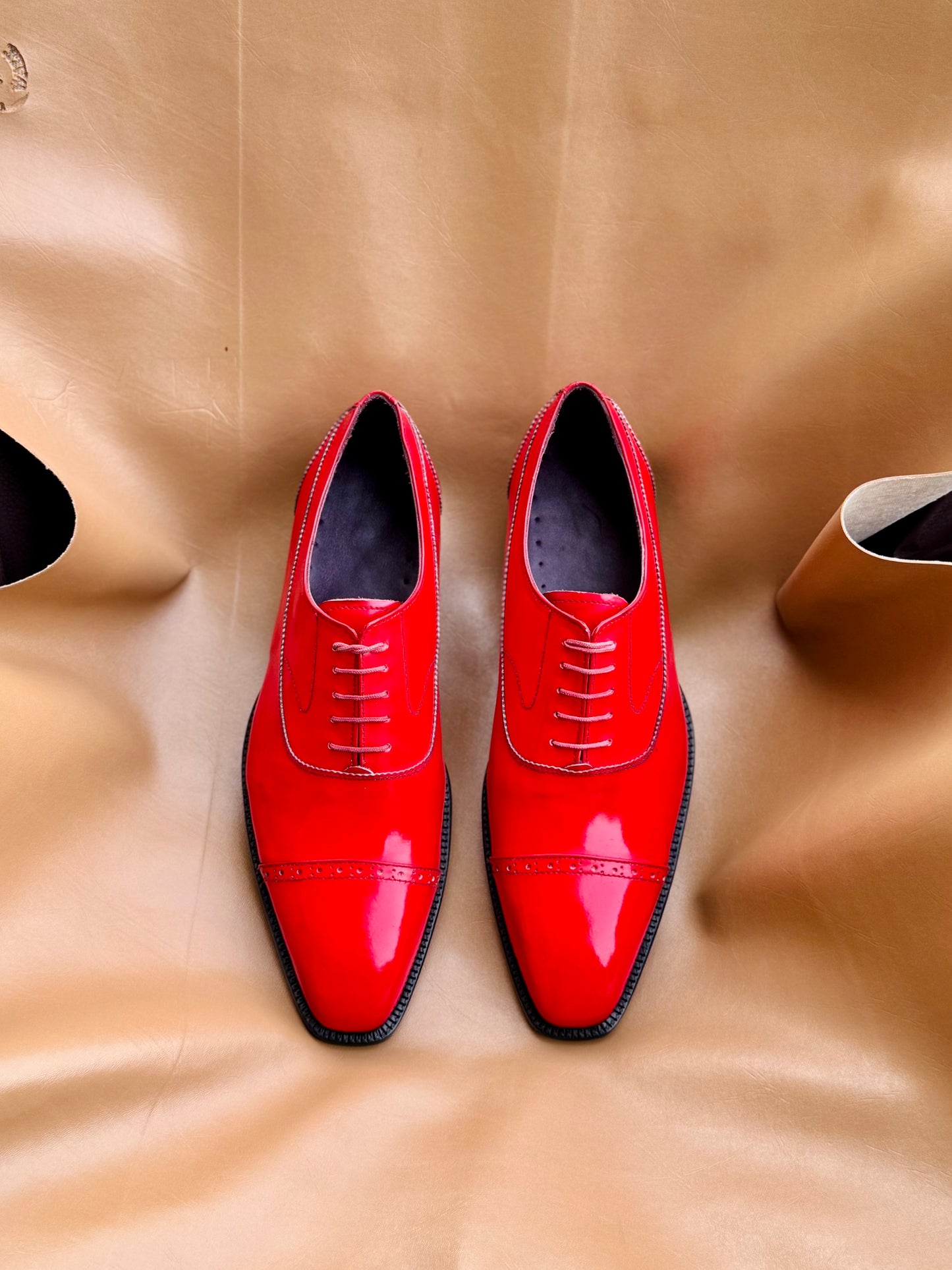 Red oxford