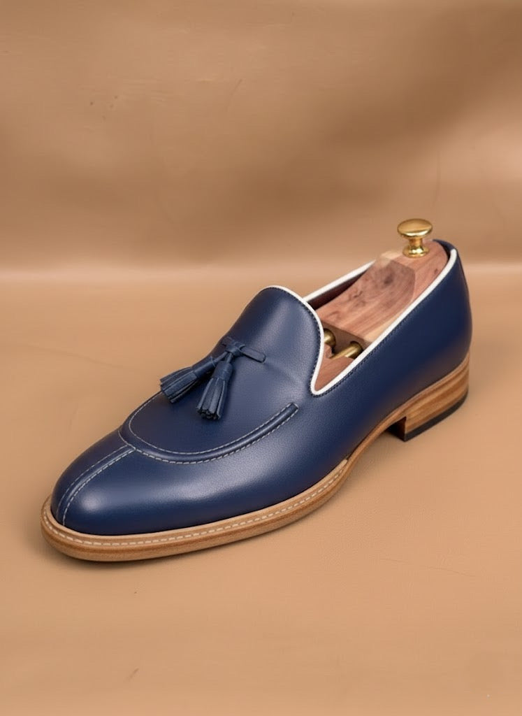 Blue Splittoe Tassels Loafers