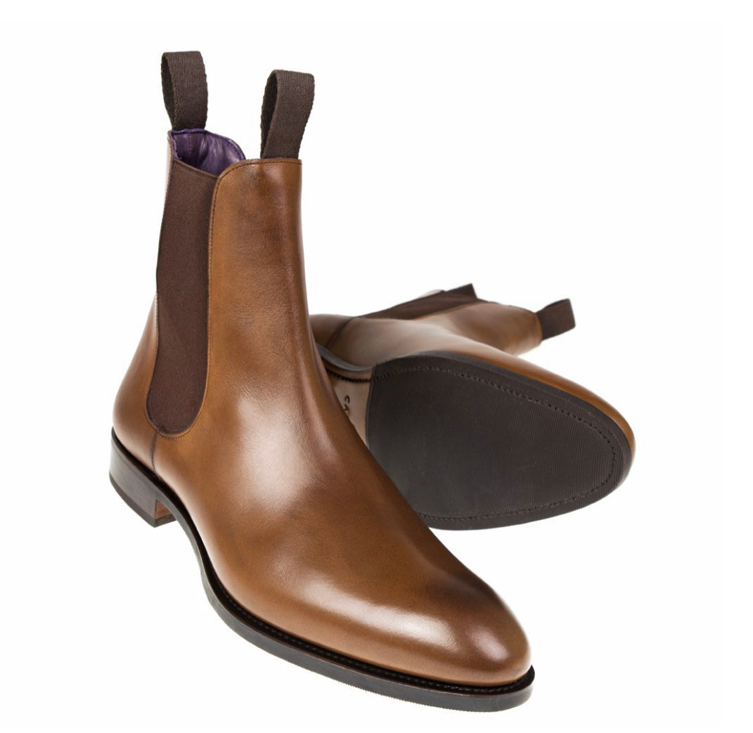 Looking for men's boots? Whimsical walk got your back with the best men's Brown Chelsea  boots build with pure vegan leather